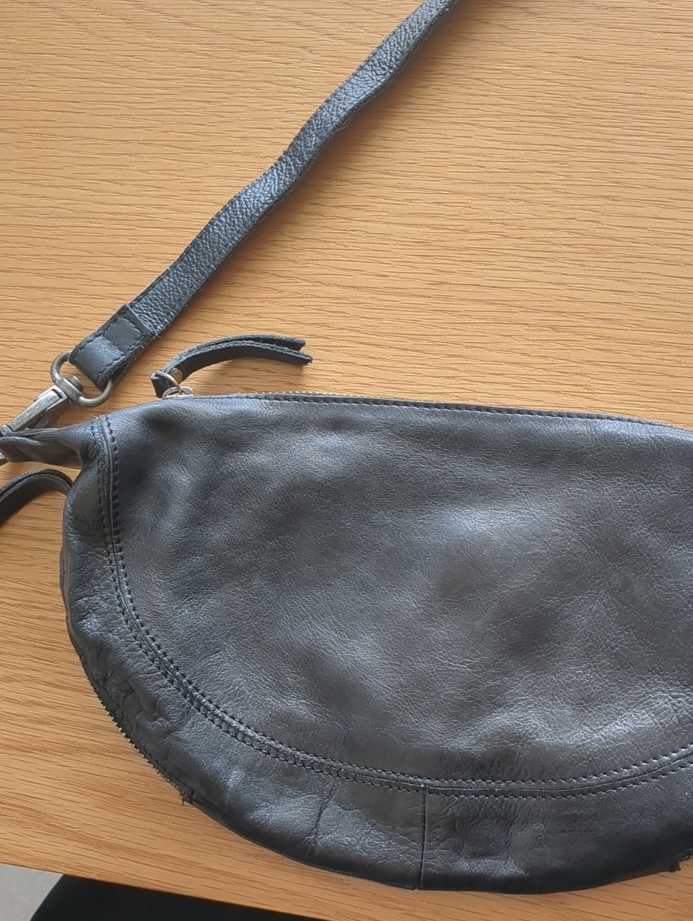 Crosby Latico Crossbody Leather Black Bag - Picture 7 of 14